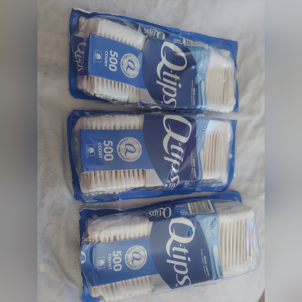 5 Q-tip cotton swab